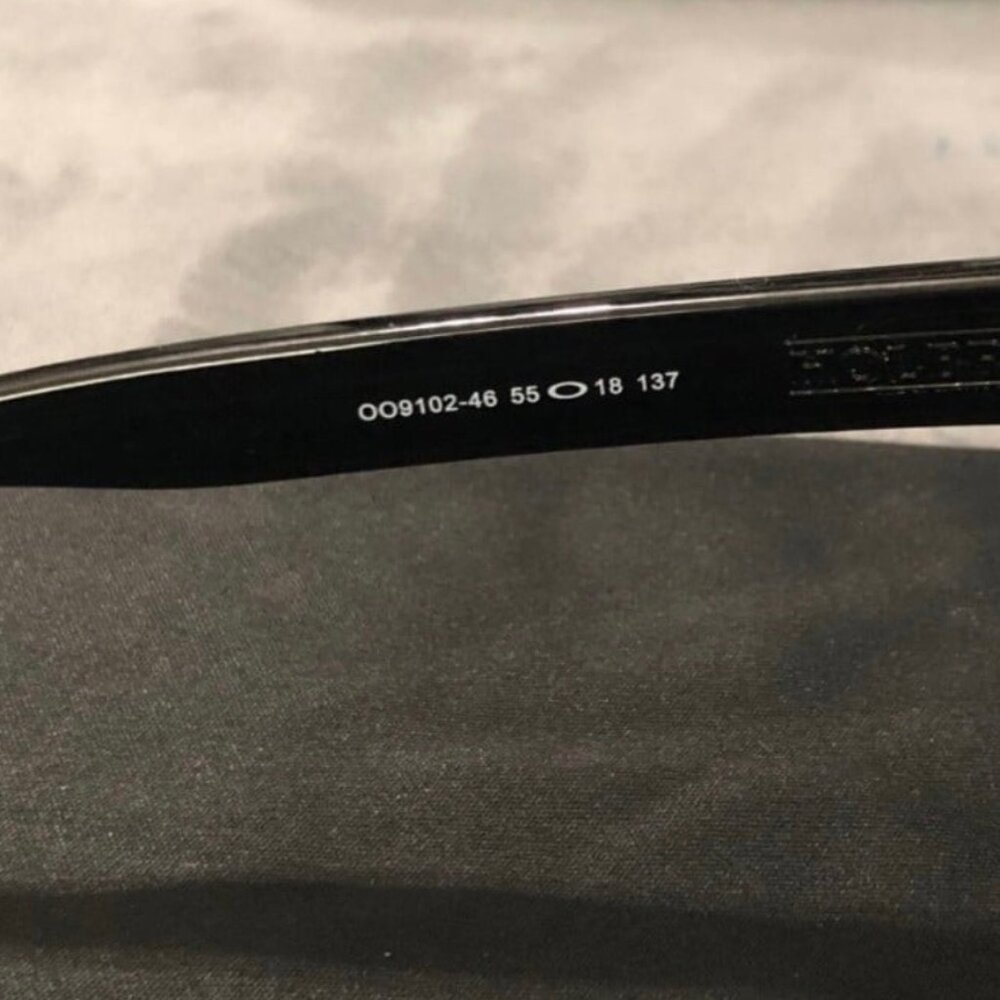 Silver Prizm Polarized OAKLEY HOLBROOK Polished Two Tone Frame 9102 - Picture 7 of 7